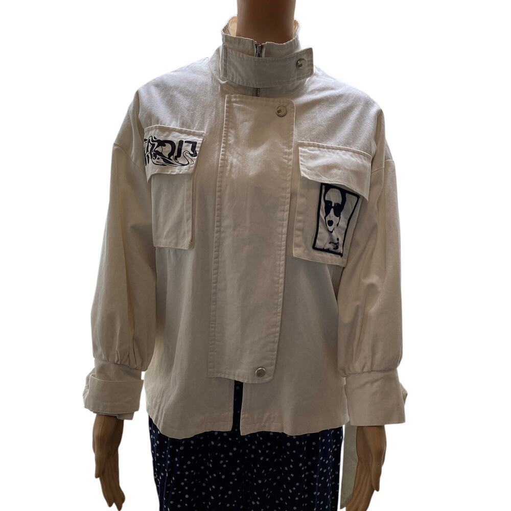 MOKOO belted white jacket stud and zip closure L